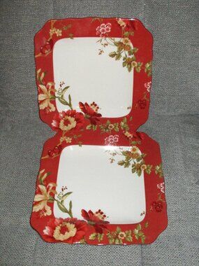 222 Fifth Fleur Rouge 2 Square Dinner Plates